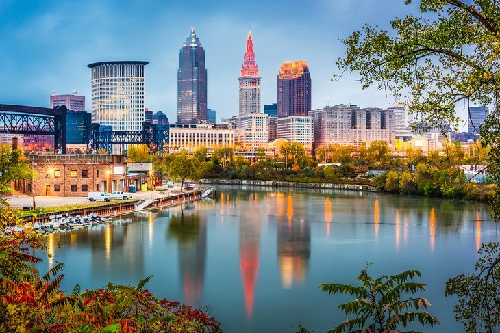 What Attractions Highlight Clevelands Cultural Diversity?