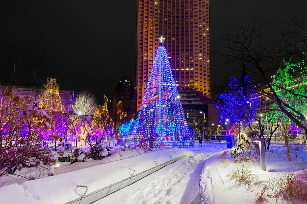 What Are The Seasonal Attractions And Events In Cleveland?