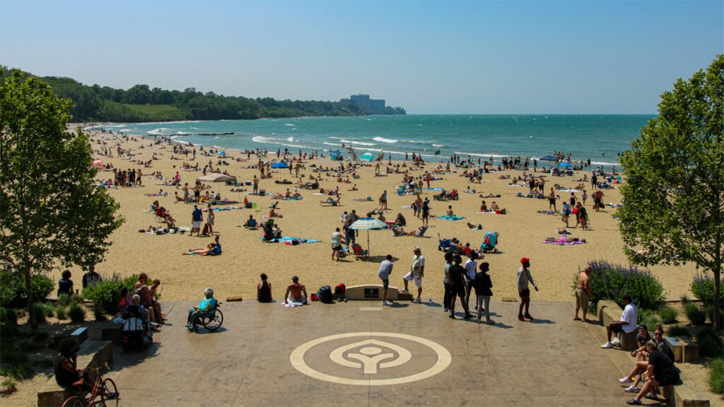 What Parks Have Lakefront Access In Cleveland?